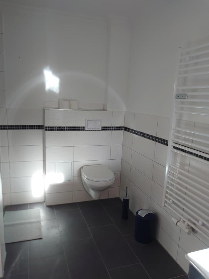 Haus No. 5A Apartment Demmin Luaran gambar