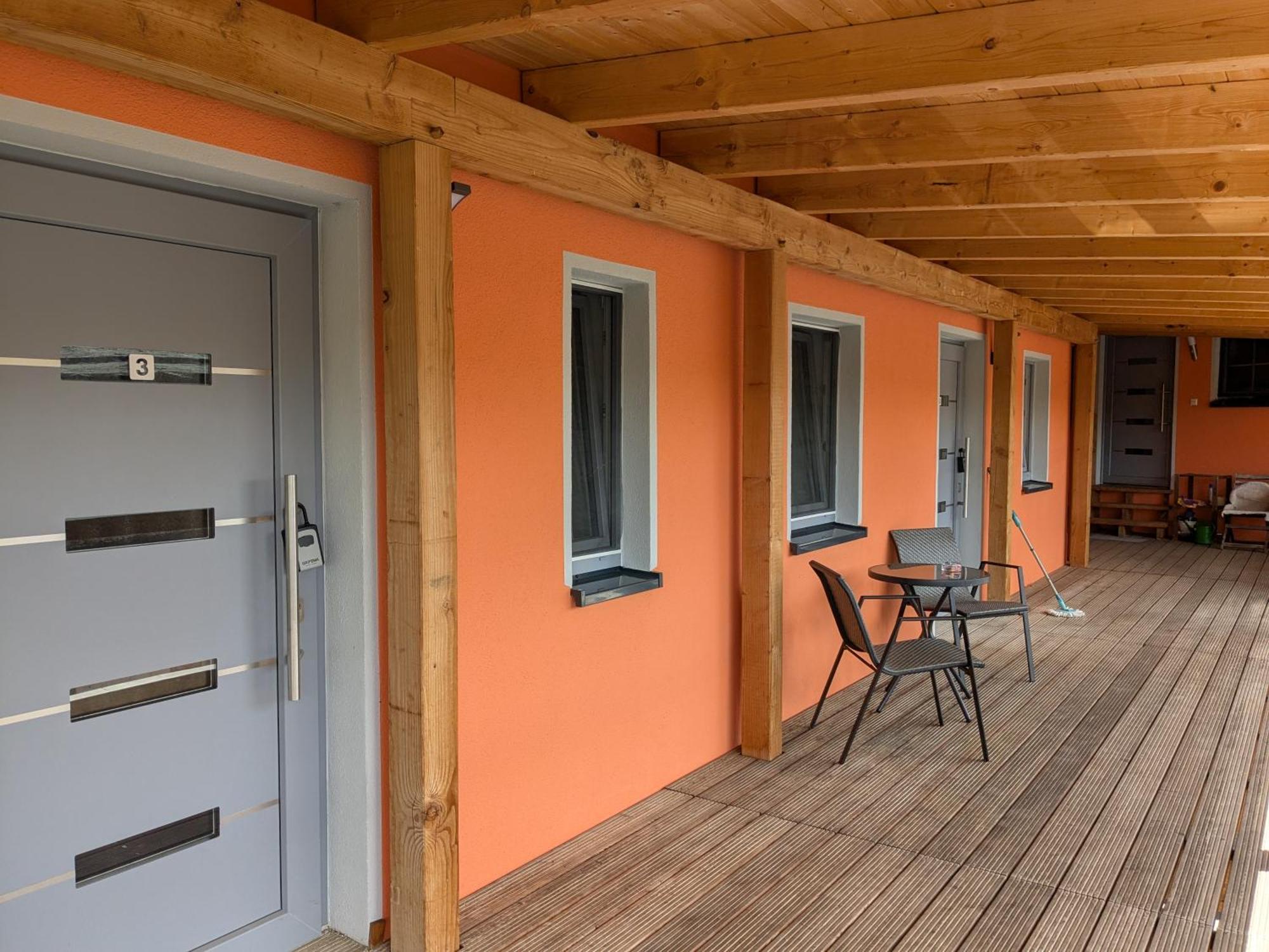 Haus No. 5A Apartment Demmin Luaran gambar